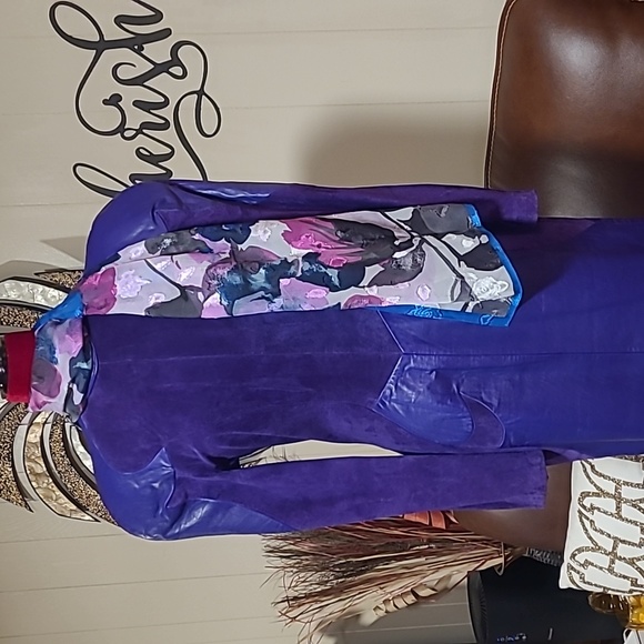 Vintage Michael Hoban dreamy, butter soft PURPLE suede/leather backless dress - Picture 6 of 11